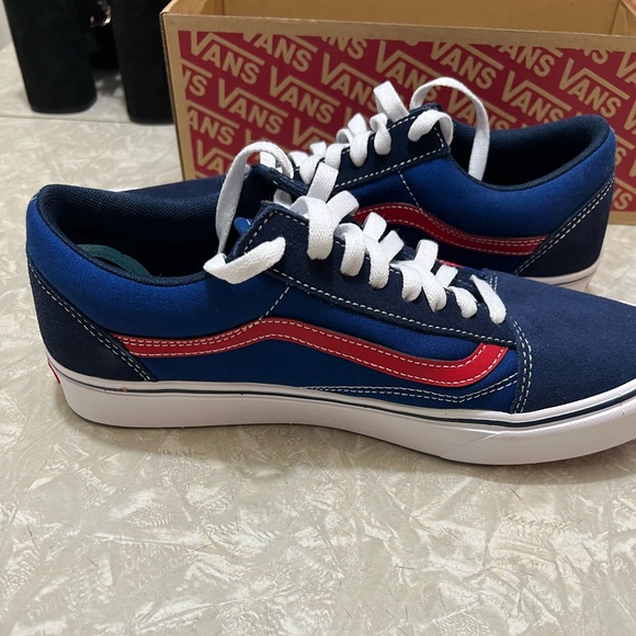 New In Box Vans - Picture 5 of 10